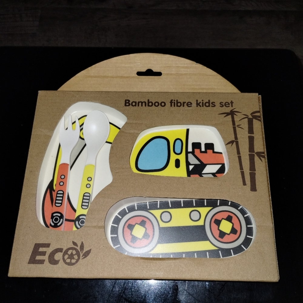 Bamboo Fibre Kids Plate & Utensil Set